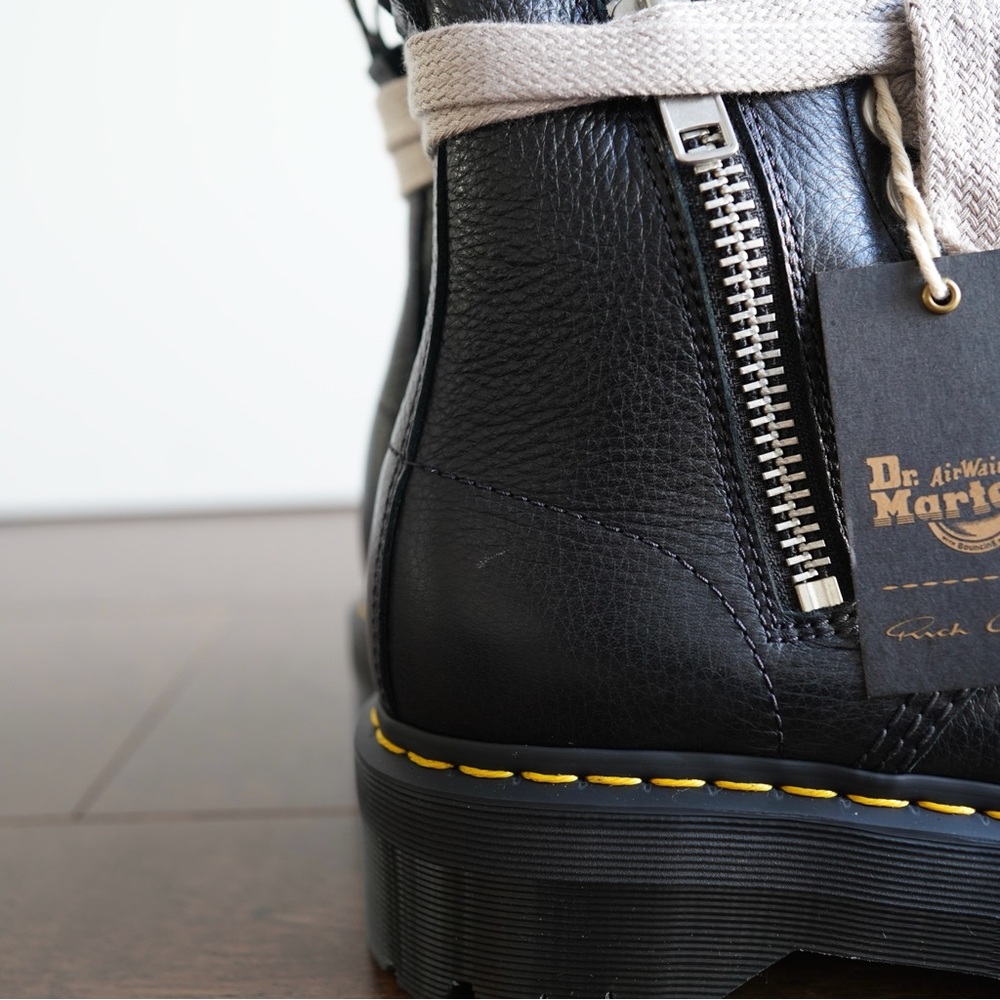 Dr. Martens x Rick Owens DRKSHDW 1460 Quad Jumbo Lace Boots - Picture 4 of 12